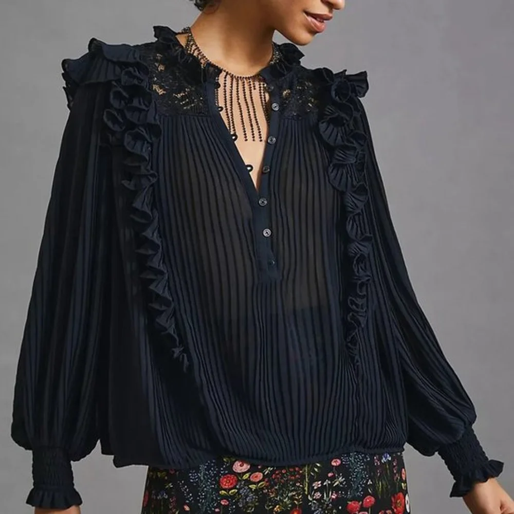 Anthropologie Pleated Ruffled Blouse Size S - Black Lace & Ruffles LIKE NEW - Picture 1 of 7